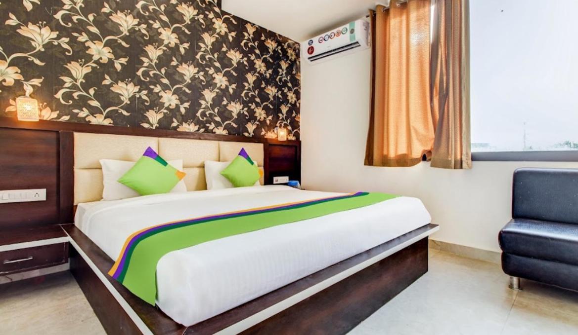 Hotel Whitehouse Ac Family Room Agra  Zewnętrze zdjęcie