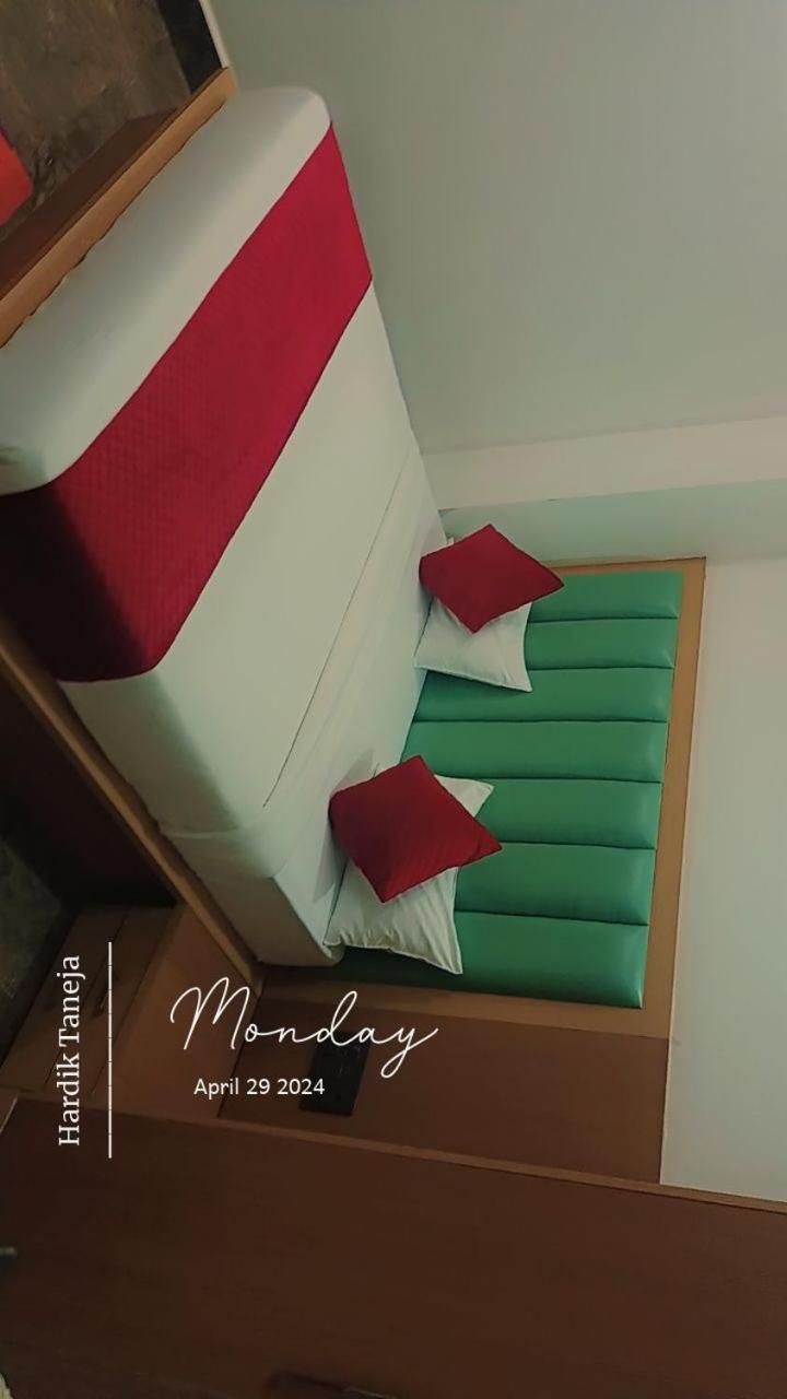 Hotel Whitehouse Ac Family Room Agra  Zewnętrze zdjęcie