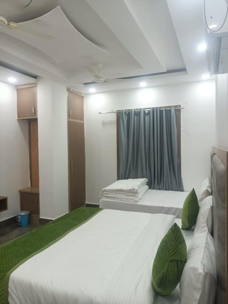 Hotel Whitehouse Ac Family Room Agra  Zewnętrze zdjęcie